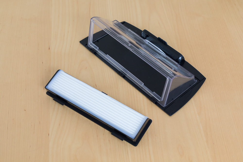 Geöffneter Schmutzbehälter