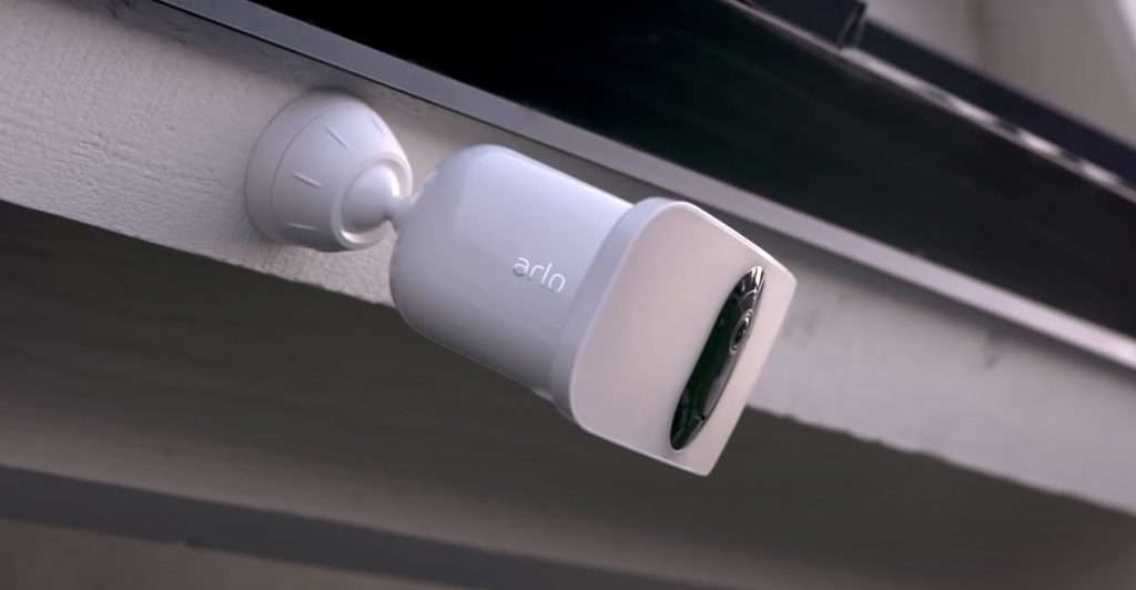 Arlo Pro 3 Floodlight Test