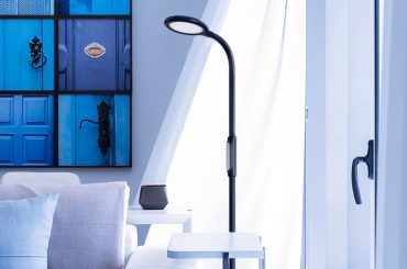 HomeKit kompatible Stehlampe