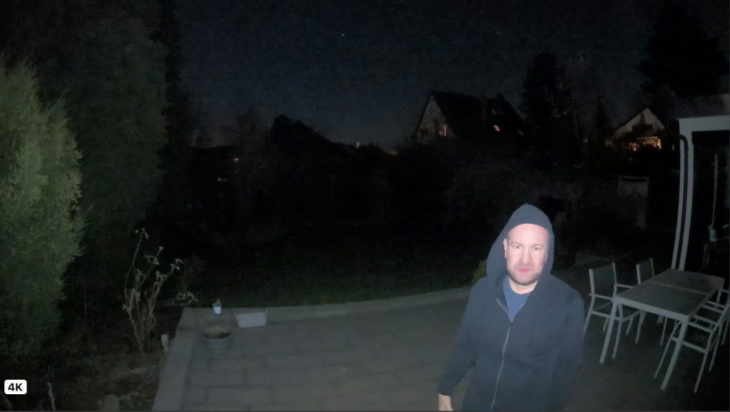 Arlo Ultra 2 Testbild bei Nacht