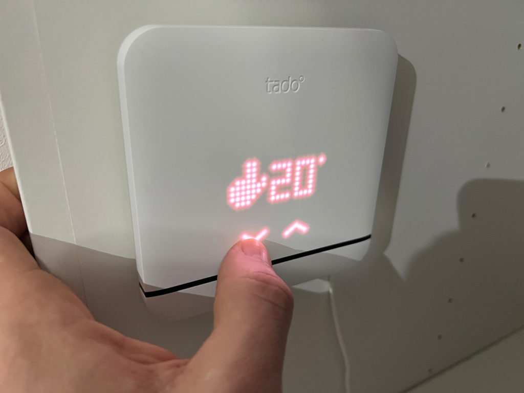 Tado Klimaanlagensteuerung mit Touch-Bedienelementen