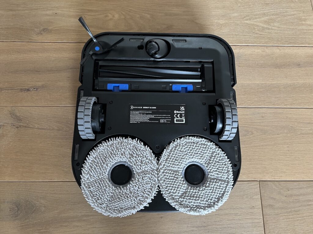 Ecovacs X2 Omni Unterseite