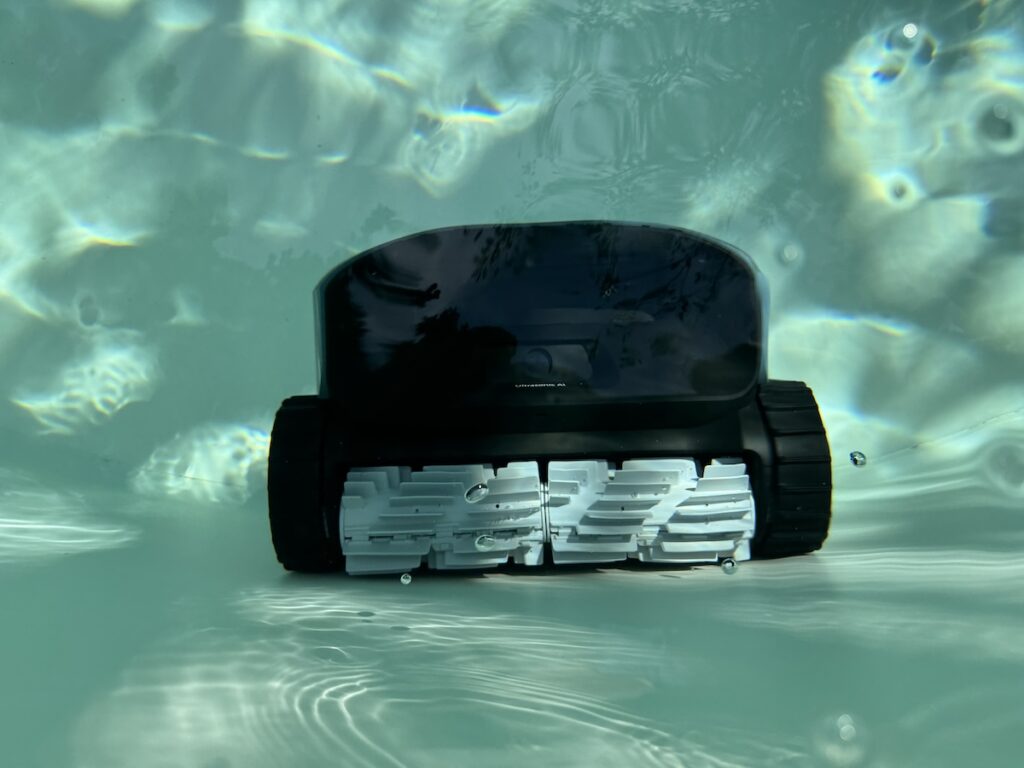 Poolroboter mit Akku: BeatBot AquaSense Pro