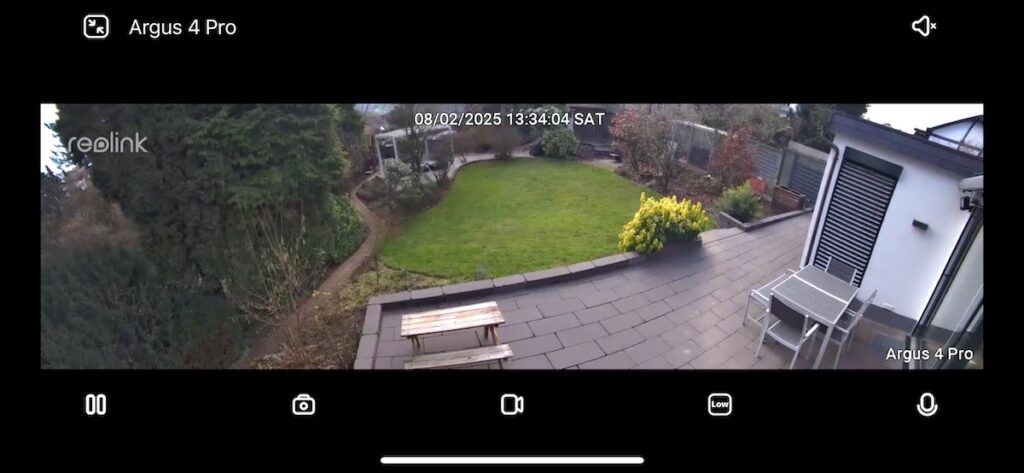 Screenshot der Reolink App im Querformat