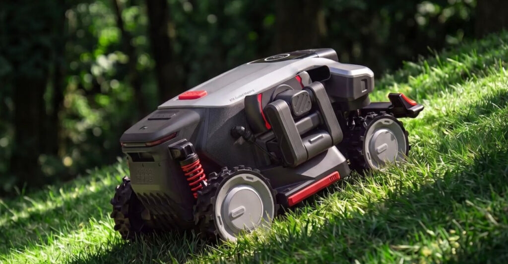 IFA 2026: Anker vereint alle Marken zu einer und zeigt Hörgeräte, Saugroboter und einen Mähroboter für sehr große Rasenflächen